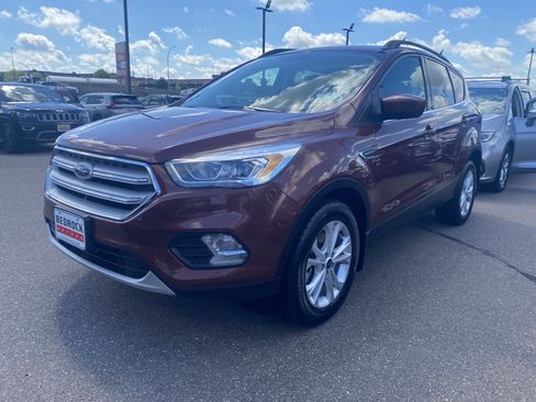 Used 2018 Ford Escape SEL AWD/4WD image 4