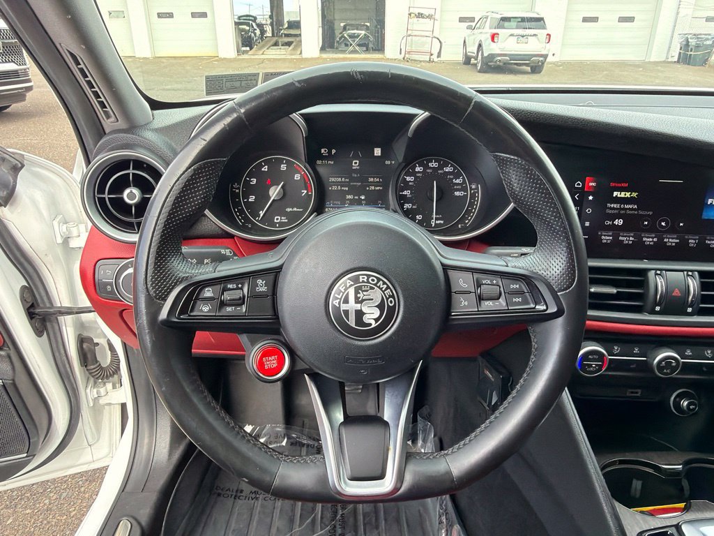 Used 2021 Alfa Romeo Giulia Ti w/ Active Assist 2 Package TI AWD/4WD image 22