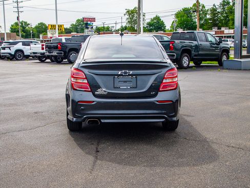 Used 2018 Chevrolet Sonic LT w/ RS Package FWD image 6