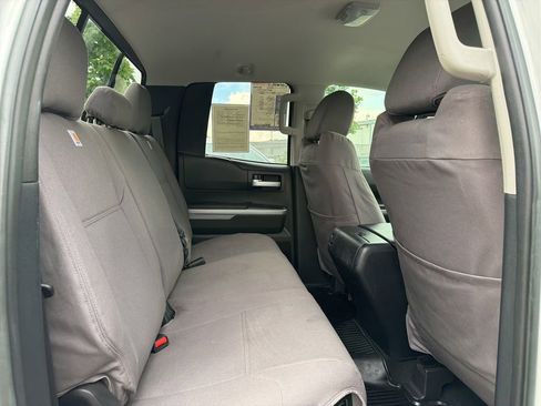 Used 2018 Toyota Tundra SR5 w/ SR5 Upgrade Package AWD/4WD image 15