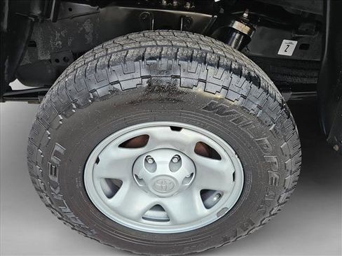 Used 2022 Toyota Tacoma SR w/ SR Convenience Package RWD image 22