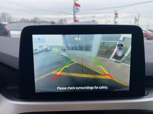 Used 2022 Ford Escape SEL image 16