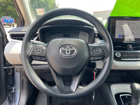 Used 2024 Toyota Corolla LE FWD image 23