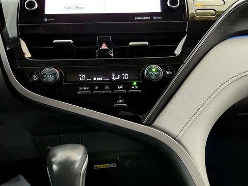 Certified 2023 Toyota Camry XLE FWD image 30