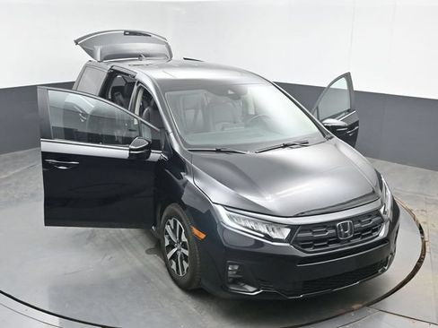 Certified 2025 Honda Odyssey EX-L image 51