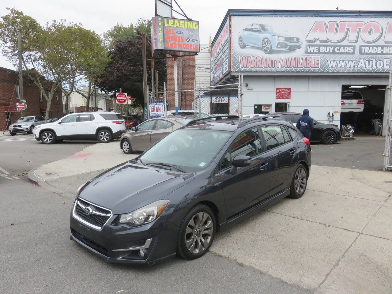 Used 2016 Subaru Impreza 2.0i Sport Limited AWD/4WD image 2