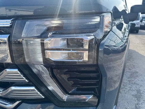 Used 2026 Chevrolet Silverado 2500 High Country w/ Technology Package AWD/4WD image 54