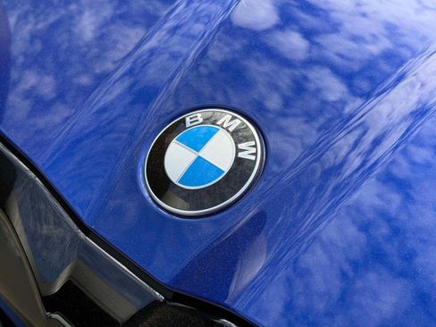 Used 2025 BMW M5 AWD w/ Carbon Package image 53