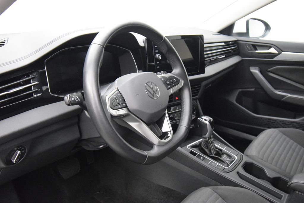 Used 2025 Volkswagen Jetta S FWD image 14