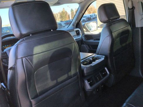 Certified 2021 Ford F150 Lariat w/ Equipment Group 502A High image 19