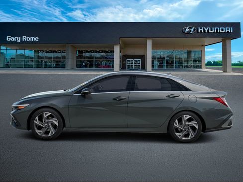 New 2026 Hyundai Elantra Limited FWD image 3