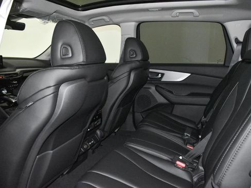 Used 2024 Acura MDX SH-AWD image 23