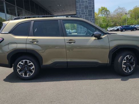 New 2026 Subaru Forester Premium AWD/4WD image 10