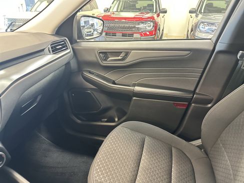 Used 2023 Ford Escape Active image 24