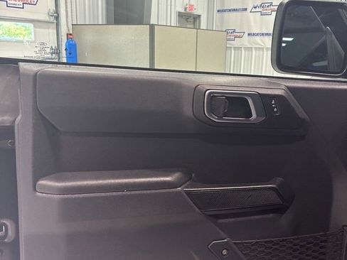 Used 2025 Ford Bronco Big Bend AWD/4WD image 24