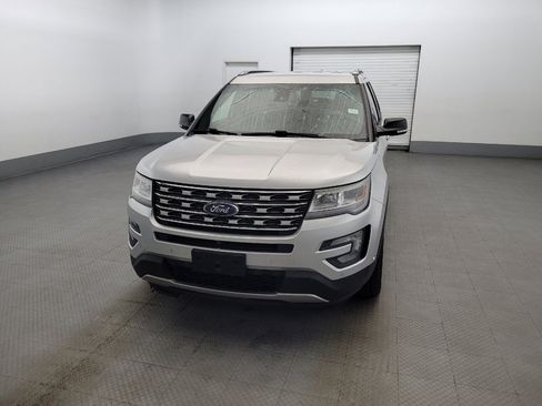 Used 2016 Ford Explorer Limited w/ Equipment Group 301A AWD/4WD image 15