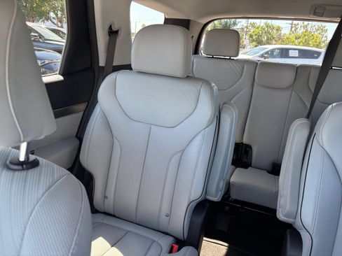 Used 2024 Hyundai Palisade SEL AWD/4WD image 37