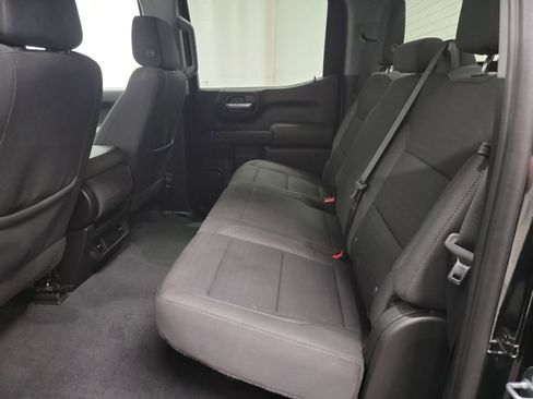 Used 2022 Chevrolet Silverado 1500 Custom image 27