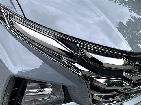 Used 2025 Hyundai Tucson Limited FWD image 28
