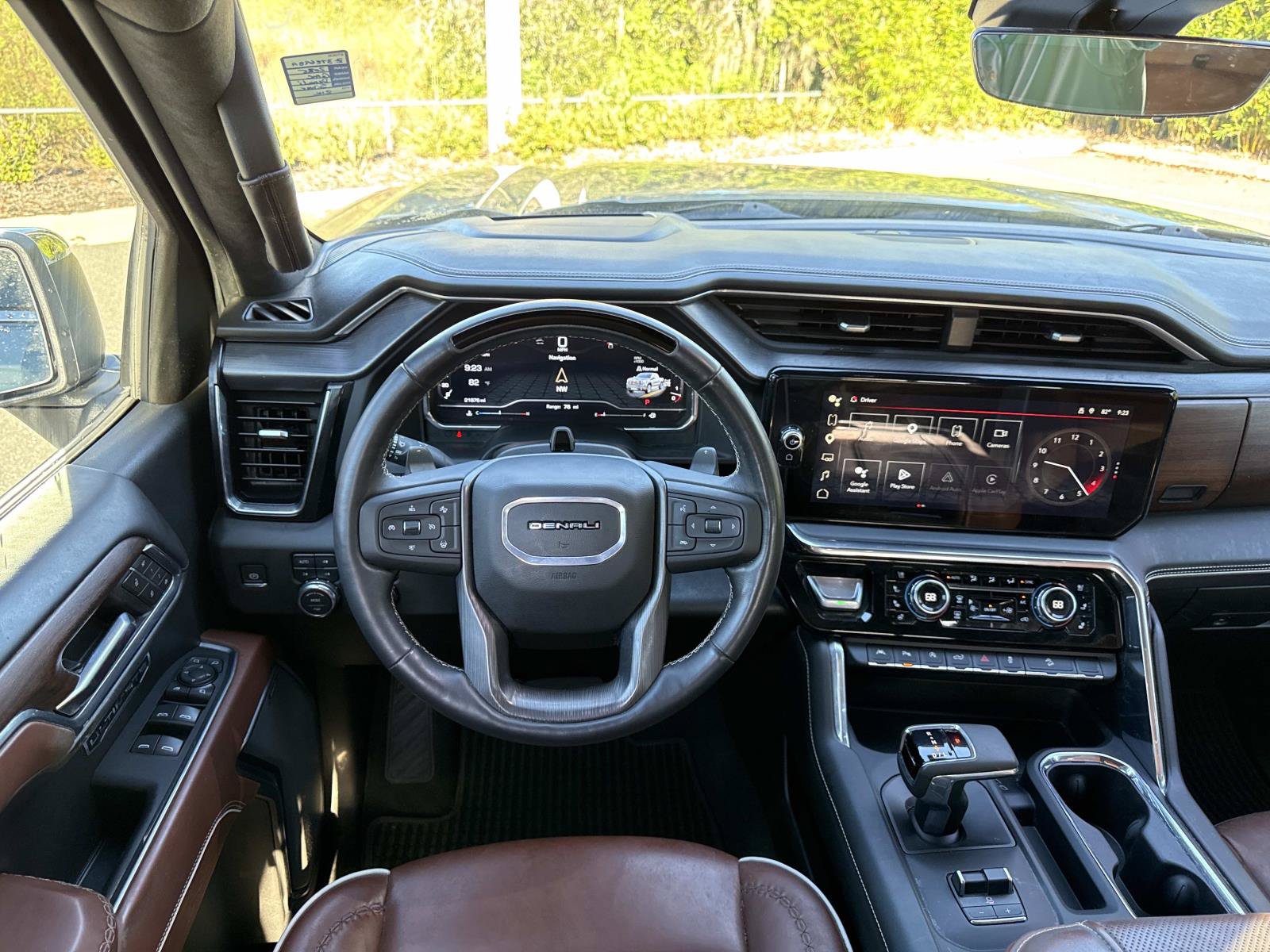 Used 2025 GMC Sierra 1500 Denali Ultimate AWD/4WD image 13