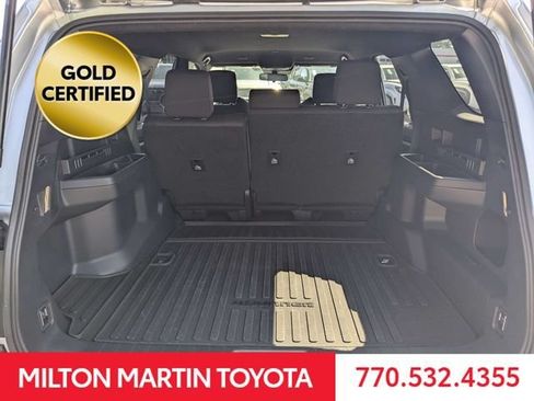 Certified 2025 Toyota 4Runner SR5 AWD/4WD image 11
