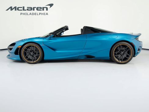 Used 2024 McLaren 750S Spider RWD image 9