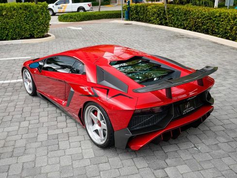 Used 2016 Lamborghini Aventador LP 750-4 Superveloce image 20