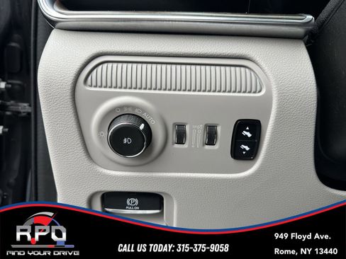 Used 2022 Jeep Grand Wagoneer Series I image 33