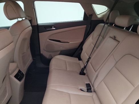 Used 2018 Hyundai Tucson SEL Plus FWD image 18