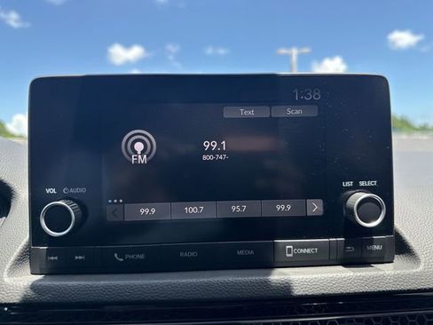 Used 2023 Honda Civic Sport image 25