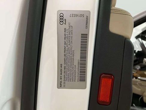 Used 2024 Audi A4 2.0T Premium Plus image 28