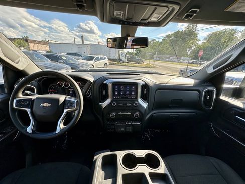 Used 2020 Chevrolet Silverado 2500 LT w/ Z71 Off-Road Package AWD/4WD image 23
