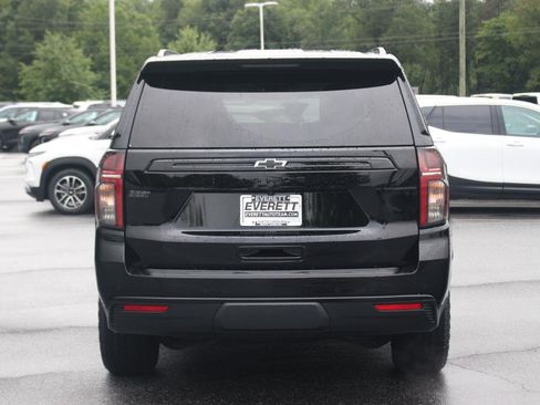 Used 2024 Chevrolet Tahoe Z71 w/ Luxury Package AWD/4WD image 6