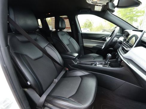 Used 2024 Jeep Compass Latitude image 26