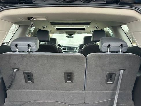 Used 2021 Buick Enclave Essence w/ Sport Touring Edition image 20