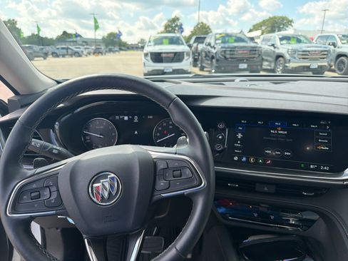 Used 2023 Buick Envision Essence w/ Technology Package I AWD/4WD image 9