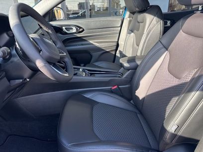 New 2026 Jeep Compass Latitude