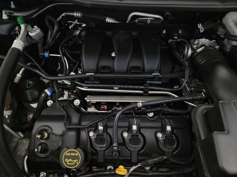 Used 2018 Ford Explorer FWD image 30