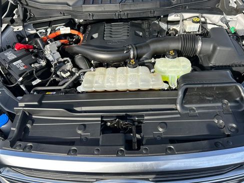 Used 2022 Ford F150 Limited image 26