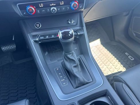 Certified 2025 Audi Q3 2.0T Premium w/ Convenience Package AWD/4WD image 37