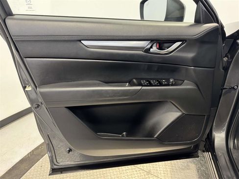 Used 2023 MAZDA CX-5 AWD 2.5 S w/ Select Package image 14