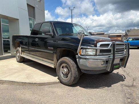 Used 1999 Dodge Ram 2500 Truck 4x4 Quad Cab image 3