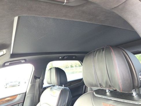 Used 2020 Bentley Bentayga image 15