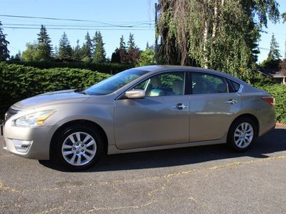 Used 2014 Nissan Altima 2.5 S w/ Display Audio Package