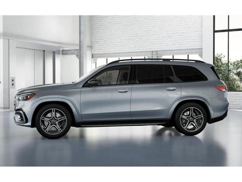 New 2026 Mercedes-Benz GLS 450 4MATIC image 34