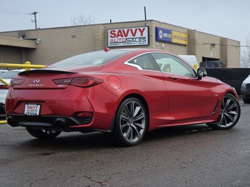 Used 2018 INFINITI Q60 Red Sport 400 w/ Pro Active Package image 15