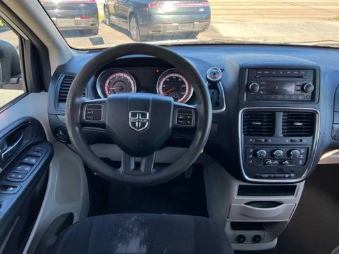 Used 2011 Dodge Grand Caravan Express w/ PWR Window Group image 19