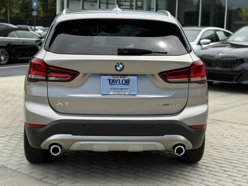 Used 2022 BMW X1 sDrive28i w/ Convenience Package FWD image 5