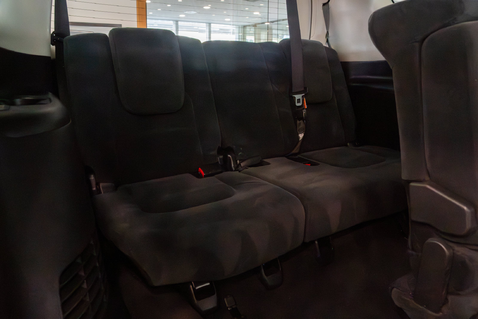 Used 2018 Nissan Armada SV w/ Driver Package RWD image 21