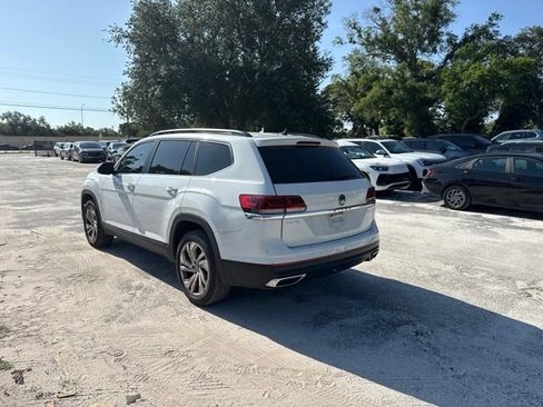 Used 2021 Volkswagen Atlas SE FWD image 3
